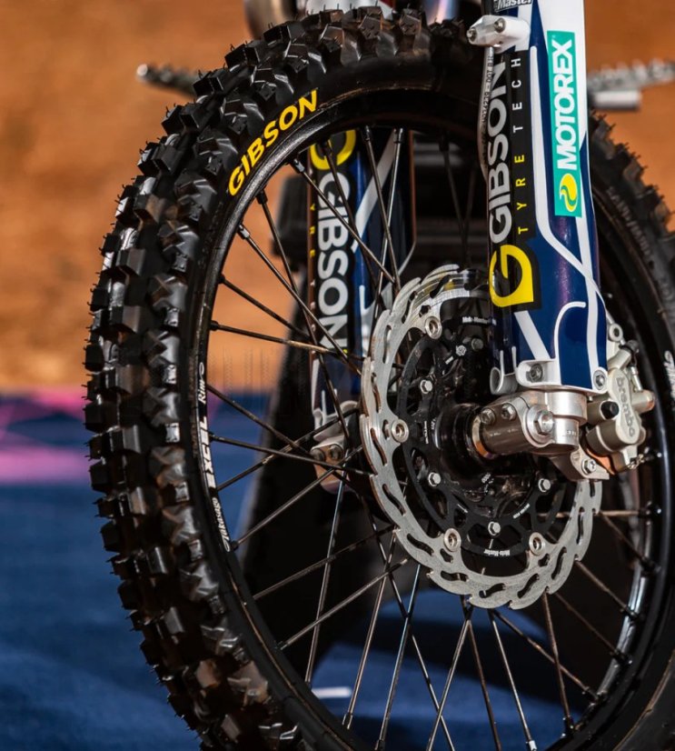 Přední pneu Enduro 1.1 FIM 90/90-21  Gibson