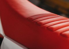 Potah sedla - beta červená