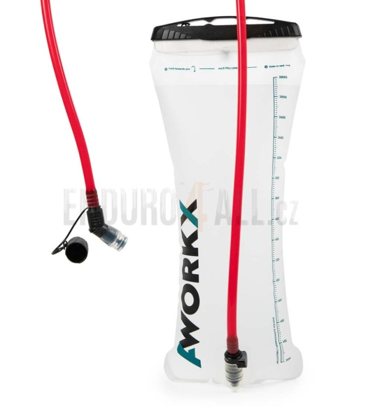 Hydratační batoh 8L s pitným vakem AWORKX