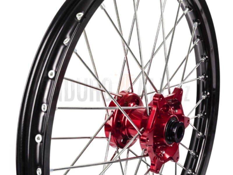 sada kola red1