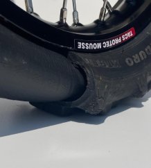 Zadní PROTEC MOUSSE RACE SOFT EDITION 18" TACS
