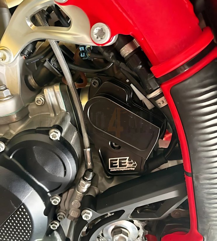 Ochrana senzoru škrtícího ventilu TBI 2024 Enduro Engineering