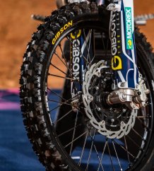 Přední pneu Enduro 1.1 FIM 90/90-21  Gibson