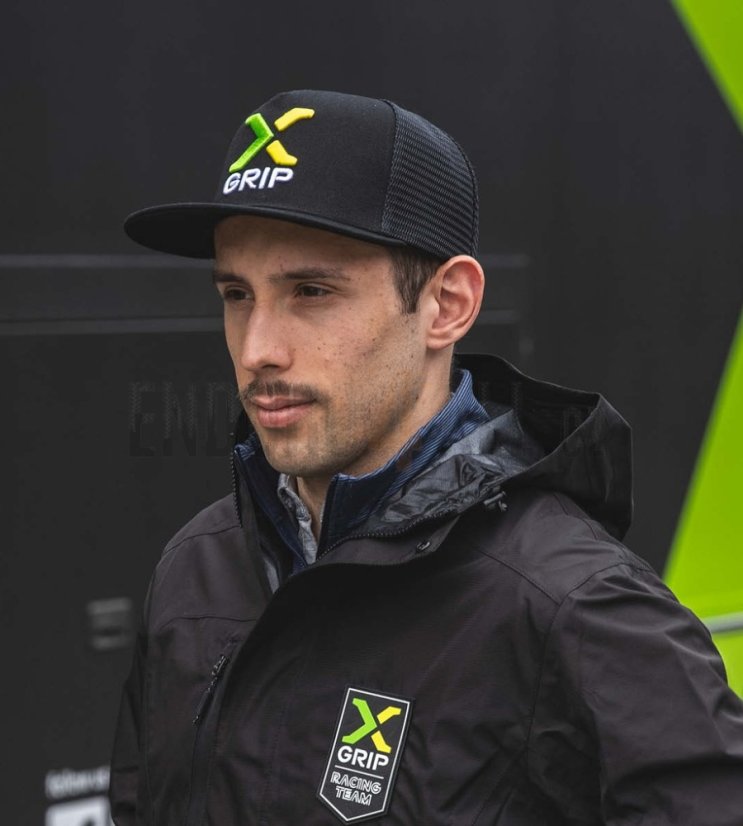 Cap V5 3D logo X-GRIP